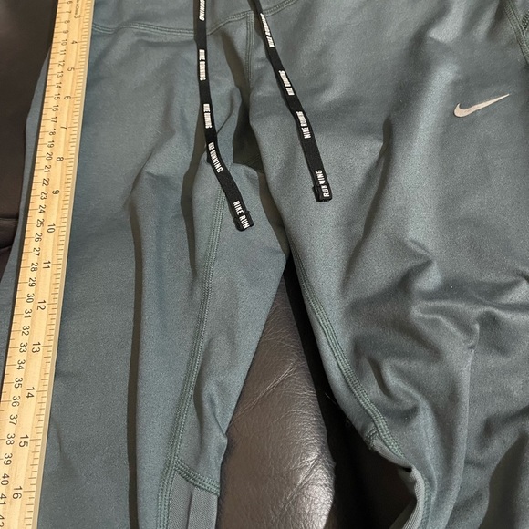 Nike Running greenish Teal SMALL, so soft , comfy cropped - Picture 6 of 13